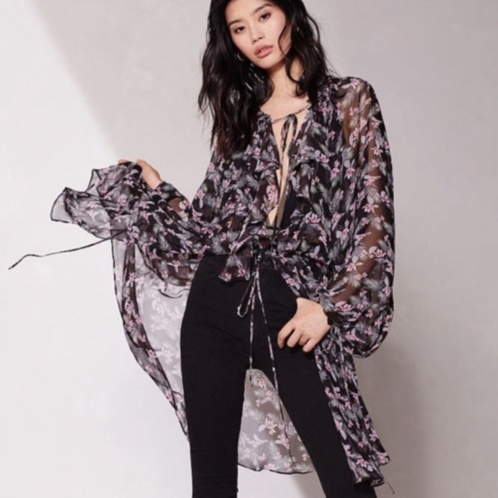 VICTORIA’S SECRET CHIFFON DUSTER FLORAL NEW NWT